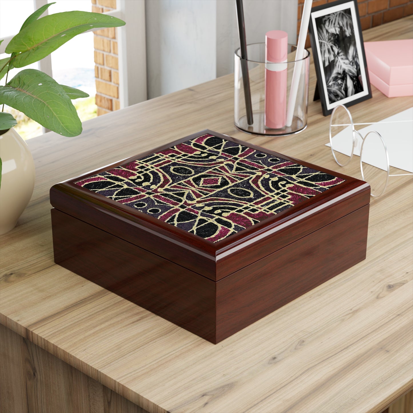 Geometric Fuchsia Printed Tile Jewelry Box